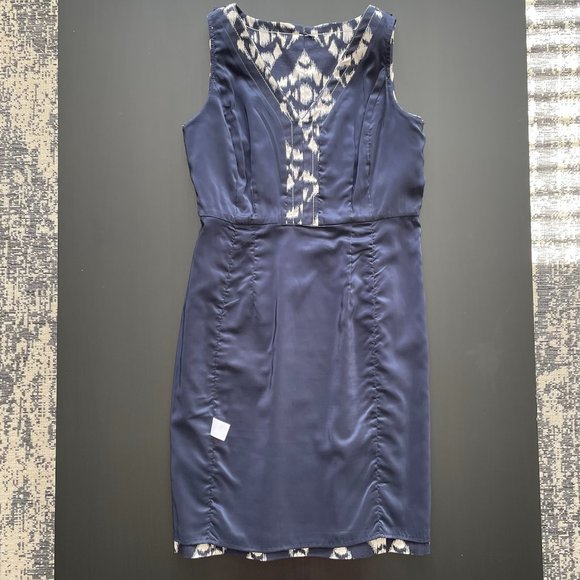 TALBOTS Navy and Beige V-Neck Dress, Womens Size 6 Petite; Ready to Ship - Picture 11 of 16